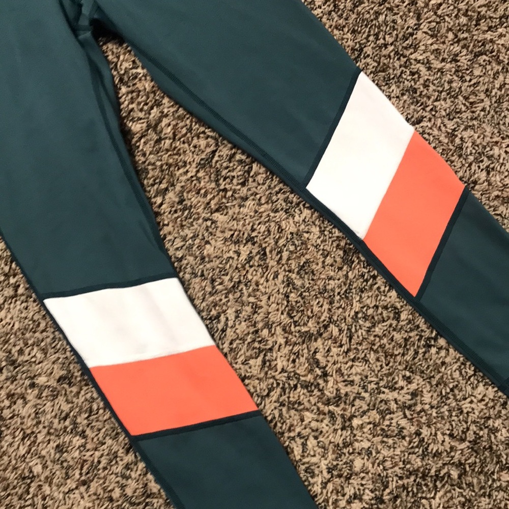 🐠Zyia Active Cropped Colorblock Active Leggings Size 4 | EUC - Picture 2 of 6